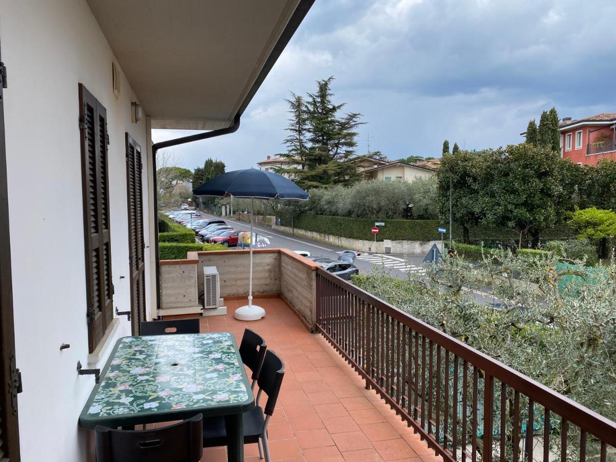 סירמיונה Free Parking - Blue Apartment Vicino Al Centro מראה חיצוני תמונה